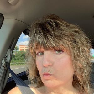 Meet your Posher, Donna